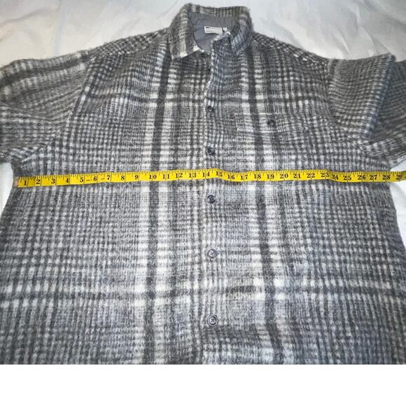 Asos Design Plaid Shacket - Size L - Very Soft & Cozy! - Picture 7 of 10